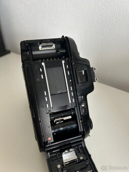 Konvolut fotoaparátů - 9