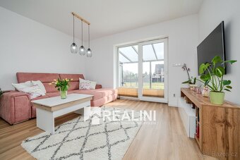 Prodej novostavby útulného rodinného domu o velikosti 4+KK i - 9
