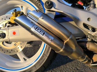 Honda CB 600F Hornet - 9
