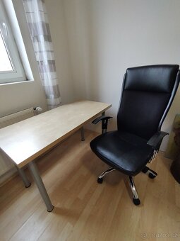 ŽIDLE NA KOLEČKÁCH zn. IGO KOŽENÁ VELMI HEZKÉ - PC. 7990,- - 9
