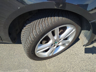 Škoda Fabia 1.4 16V Sport, tempomat, pal. poč. - 9