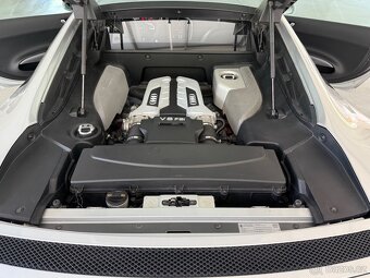 AUDI R8 4.2FSI V8 309kw QUATTRO, 2007, MANUÁL, odpočet DPH - 9