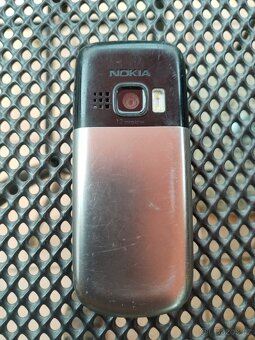 Tlačítkové mobily - 9