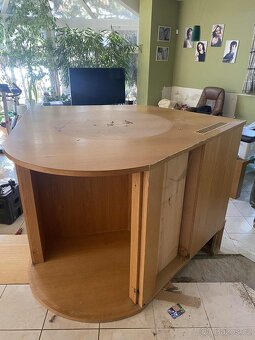 Vitrína se skříňkou k rychlému odvozu - 9