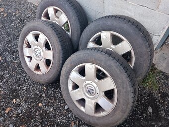 VW Caddy Life 1.9 TDI 77kW 7 míst - 9