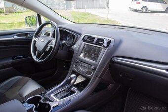 Ford Mondeo 2.0 Hybrid Titanium ODPOČET DPH - 9