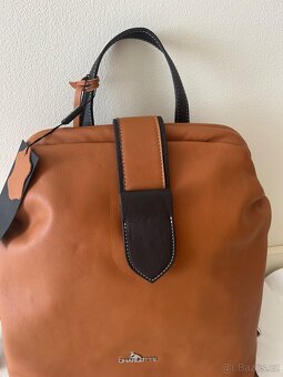 DÁMSKÝ MĚSTSKÝ BATOH PC 6.200,- - 9