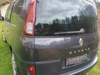 ESPACE grand 2.0Ci zakoupený v ČR 4/2015 , servis v Renaultu - 9