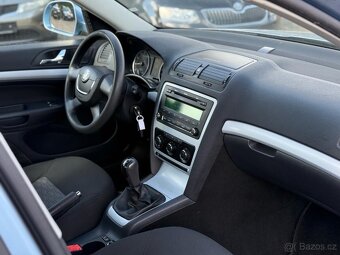 Škoda Octavia II 1.6MPI 75kw 2010 (170tkm) VÝBAVA - 9