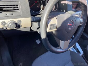 Opel Astra H 1.8 automat - 9