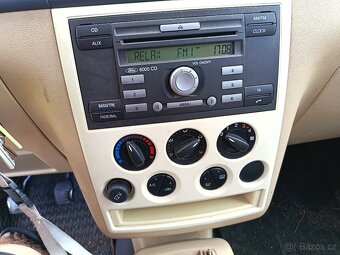 Ford connect - 9