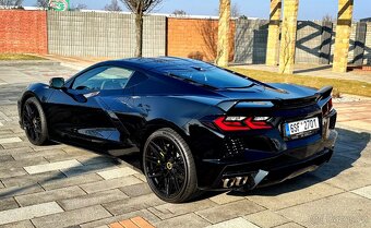 Chevrolet Corvette C8 - 9