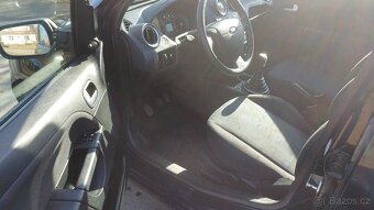 Ford Fiesta, 1.3 i - TOP stav - 9
