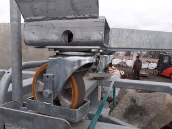 Paletový vozík - 9