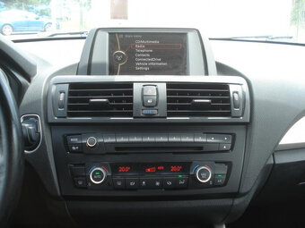 BMW 118 D  X- Drive LED - 9