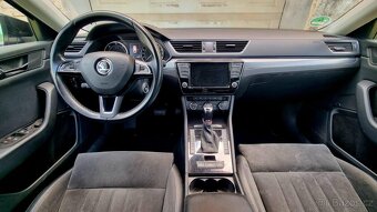 Škoda Superb III 2.0TDi 140kW Style, navi, alcantara, combi - 9