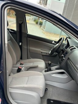 Volkswagen Golf V 1.4 Benzín - 9