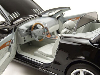 1:18 Mercedes SL 500 CABRIOLET 2003 (R230) Norev - 9