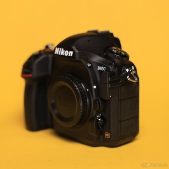 Nikon D850 +Nikom Battery Grip | 6103994 - 9