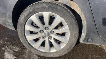 296.Opel Zafira C 2.0 A20DT Na náhradní díly - 9