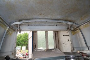VW T1 - 9