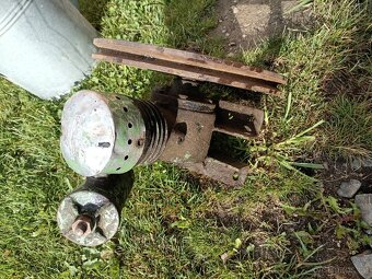 Bosch starter - 9