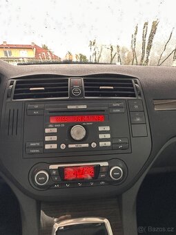 Ford C-Max 1.8 benzín, 92 kW, 2009 – poctivý nájezd, STK 11/ - 9