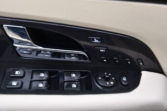 SsangYong Rexton XDi 270 XVT A/T 4X4,TEMP,ŠÍBR,DKLIMA,VÝHŘEV - 9