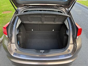 Honda Civic 1.8 i-VTEC 104 kW, jen 116.540 km, rok 2012 - 9