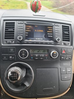 VW T5 MULTIVAN 4x4, 2,5 128kW PRODÁM - 9