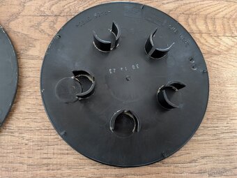 Plastové pokličky kol VW Transporter T4 - 9