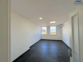 Pronájem nové, 1 až 3 kanceláře, parkoviště, haly, kamery, u - 9