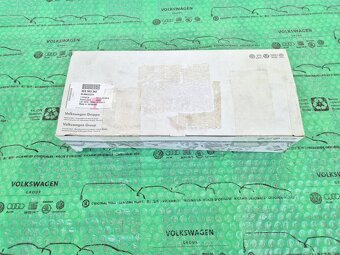 blinkr přední pravý VW Passat CC 3C8953042 - 9