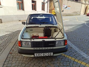 Škoda 120L - 9