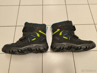 Superfit, vel. 38 - 9