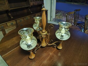 Jídelní sestava Bonanza - stůl, židle, stěna, lustr - 9