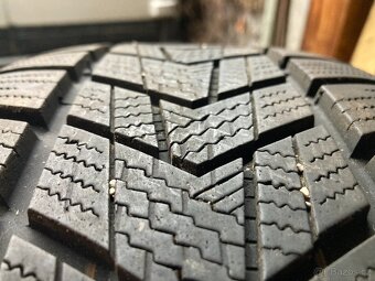 4ks zimních pneumatik ROTALLA 215/55R18 99V 2020 - 9