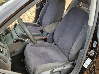VW Golf Variant 1.9TDI - 9