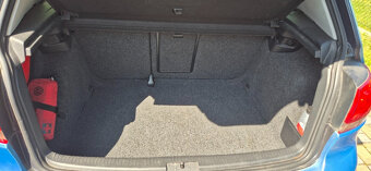 VW Golf VI 1,6 TDi ,Climatronic,nez. topení - 9
