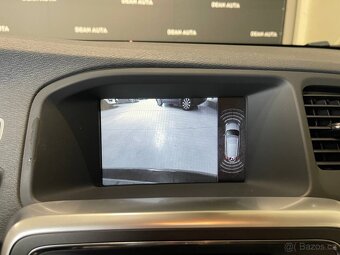 Volvo V60, 2.4d, 151kW, Automat, 140t.km., bohatá výbava - 9