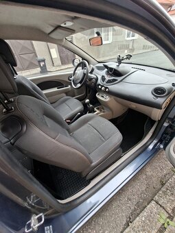 Renault TWINGO - 9