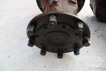 Zetor 10145 12145 16145 portály zánovní z postřikovače rp6 - 9