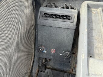 Vysokozdvižný vozík Hyundai HDF 70-7s - zvedá 7t - 9