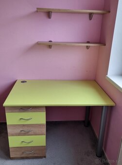 Nábytek do studentského pokoje - 9