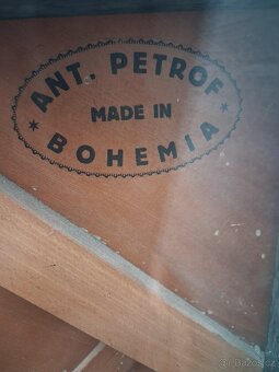 Piano Petrof - 9