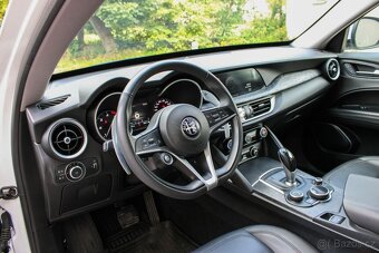 Alfa Romeo Stelvio 2.2 JTD AWD A/T - 9