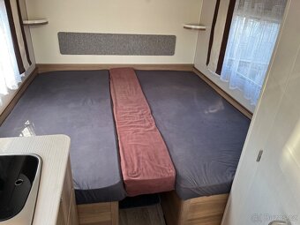 Obytný Karavan Dethleffs 460 C-JOY - 9