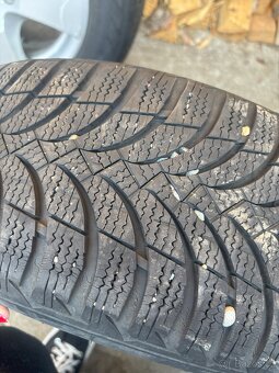 Litá kola se zimními pneu (185/60 R14) - 9