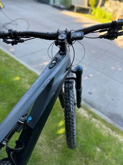 CANYON SPECTRAL ON CF8, najeto 1000km - 9