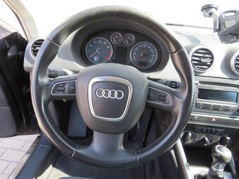 Audi A3 1.4TFSI , 92 kW benzín, 2010 - 9